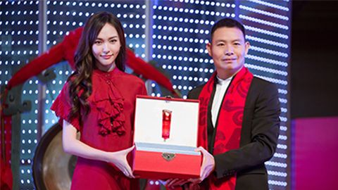 中国美正当红，大满贯PGA股上市，引领新时代